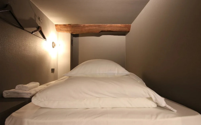 SEKAI HOTEL Deep Osaka Experience - Hostel