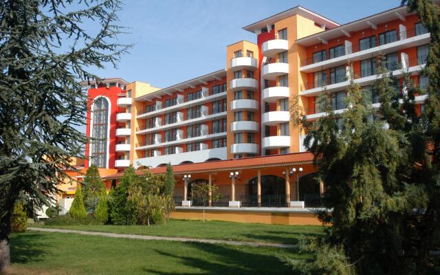 Hrizantema- All Inclusive Hotel