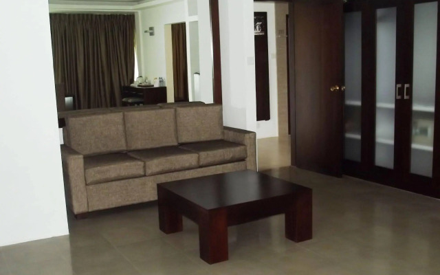 Tourmaline Hotel