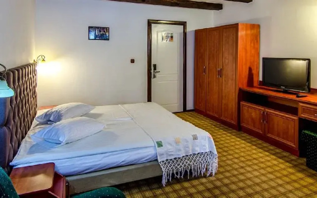Hotel Gradistea - Complex Cheile Gradistei