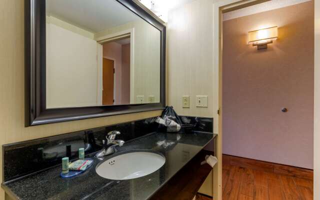 Best Western Staunton Inn