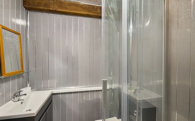 Host Stay Granary Barn