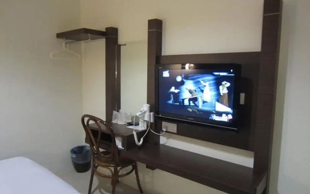 Radiant Hotel