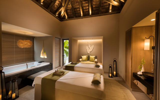 Anantara Iko Mauritius Resort & Villas