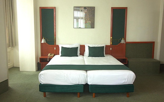 Hotel Le Dome