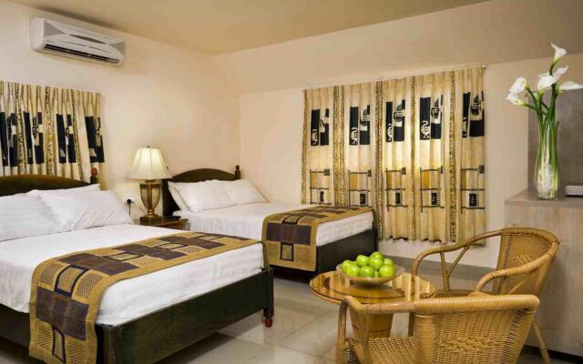 Melony Hotel