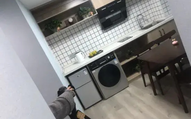Manju Apartment (Zhenjiang Xuefu Road University of Science and Technology)
