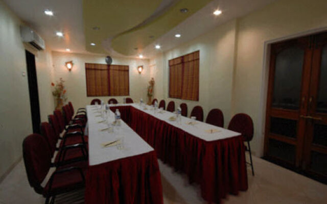 OYO Flagship 15420 Shivajii Nagar