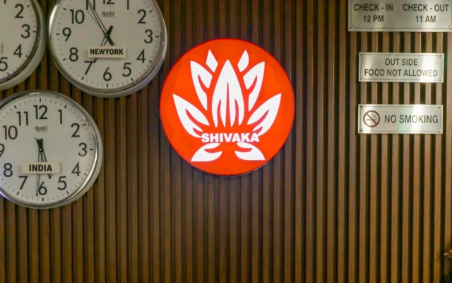 Airport Hotel Shivaka Inn