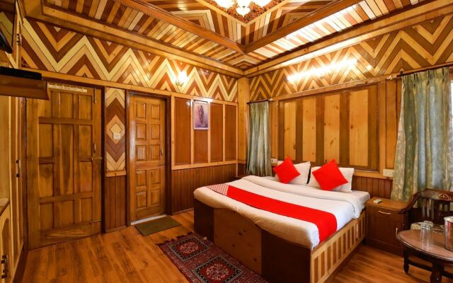 OYO 4681 Snow Flake Cottage