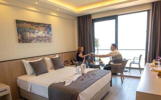 Polaris Otelbeach Club