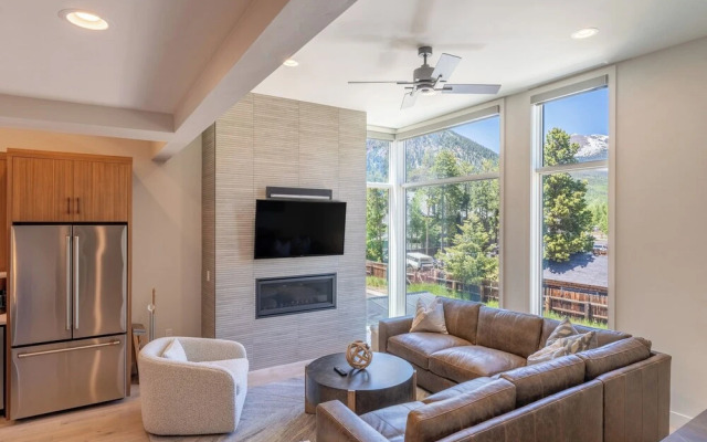 224 Frisco Alley Unit E By Summit County Mountain Retreats
