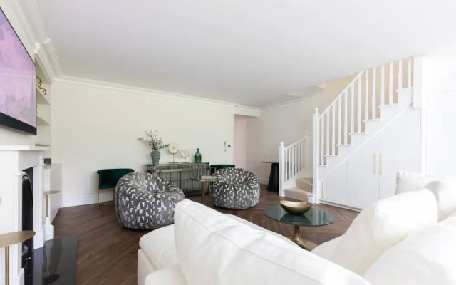 Westbourne Park Road Xviii by Onefinestay