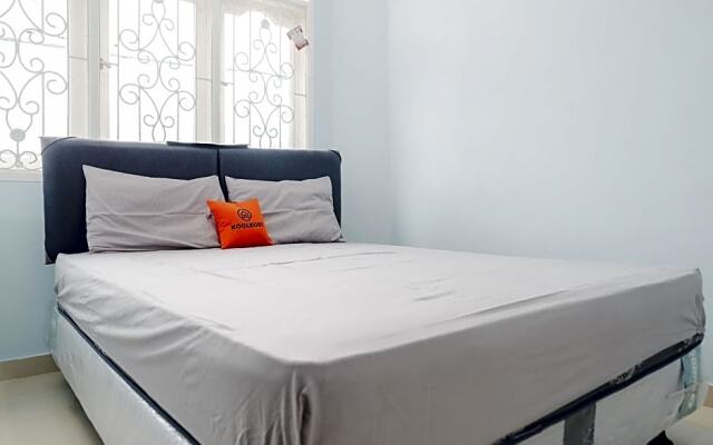 KoolKost Syariah near Green Pramuka Square Mall - Minimal Stay 6 Nights