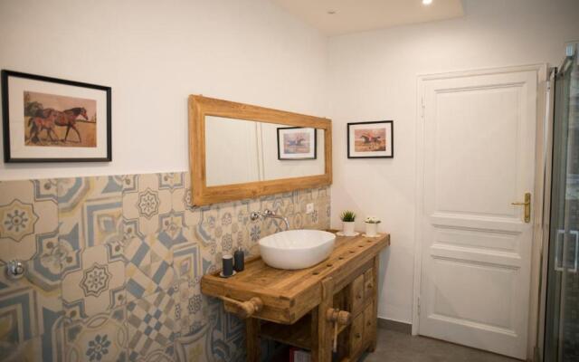 St Paul House Boutique & Apartment