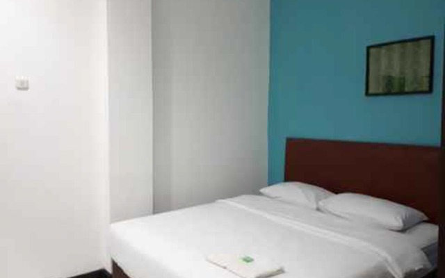 RedDoorz @ Hotel Rumberpon Sorong