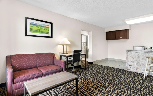Quality Inn Russellville