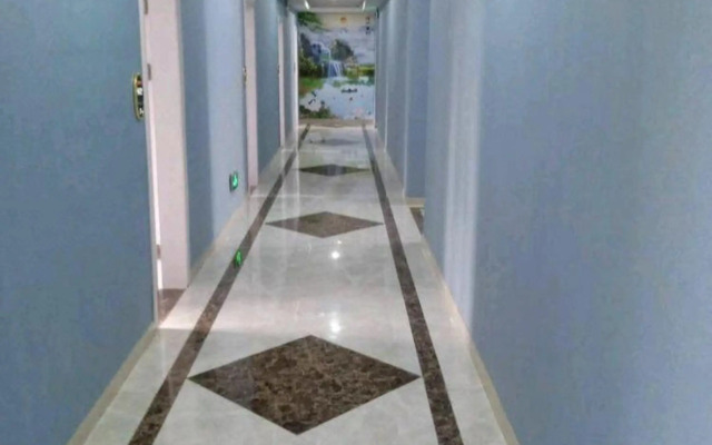 Tianhao Business Hotel