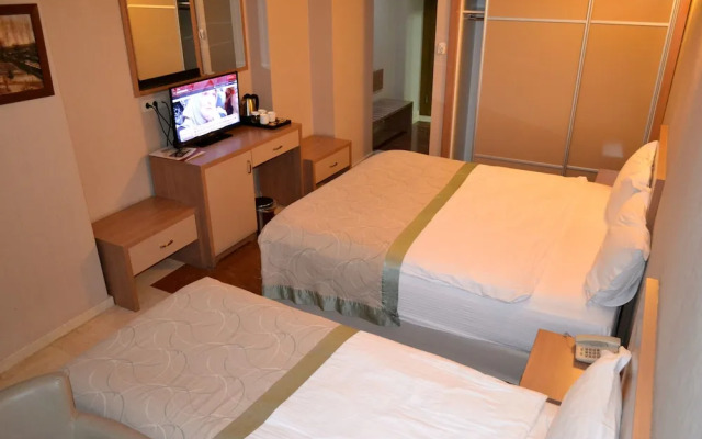 Engin Otel