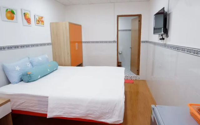 Winter Spring Homestay Center
