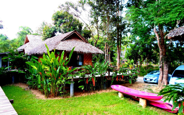 Khao Sok Cabana Resort