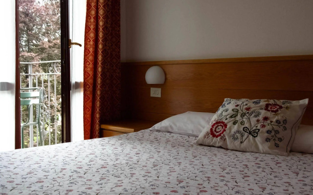 Hotel Alpino