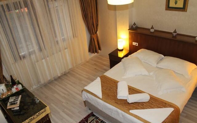 Peteks Hotel