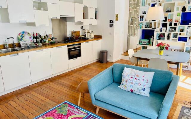 Nice furnished apartment with inner courtyard near the city center