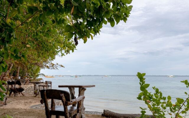 ZEN Rooms Garden Beach Siargao