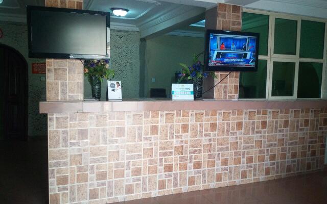 Brighton Hotel and Suites