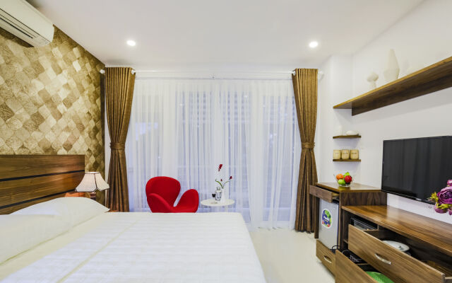 Poonsa Serviced Apartment