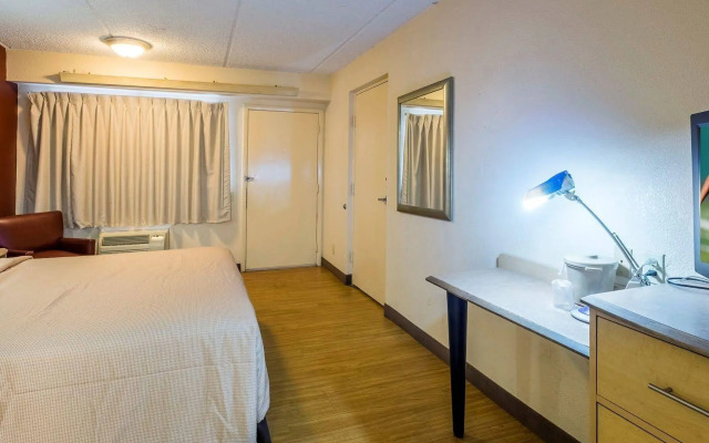 Red Roof Inn Tampa Busch