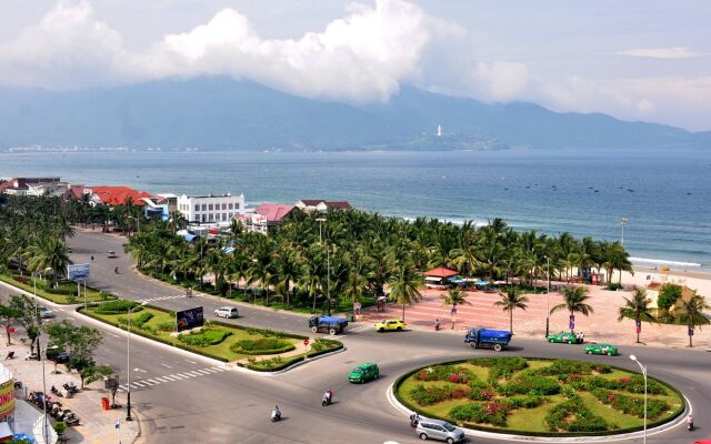 SEASIDE Hotel Danang