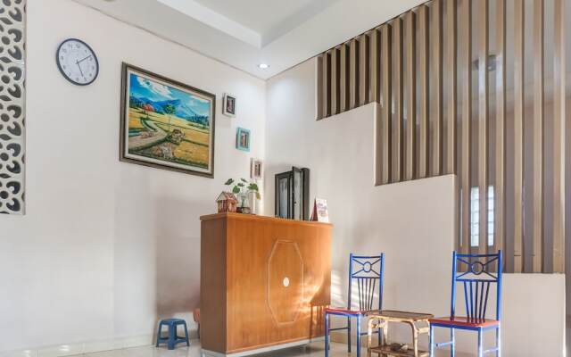 OYO 91316 Hh Guest House Makassar