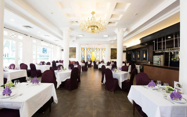 Hoa Binh Hotel