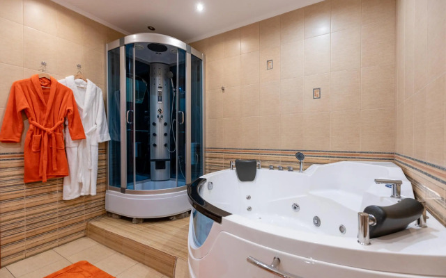 Five stars on Molokova Street 1k3