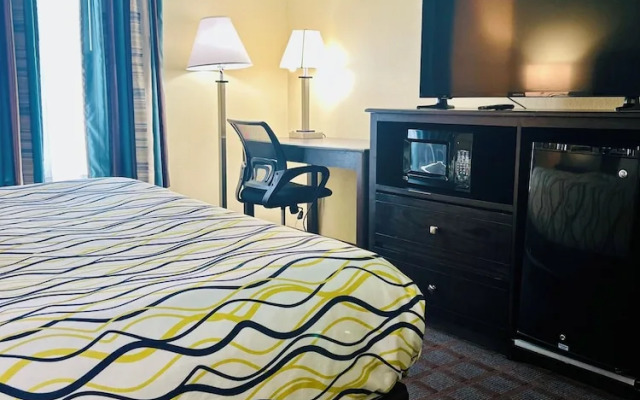 Red Lion Inn & Suites Blue Springs