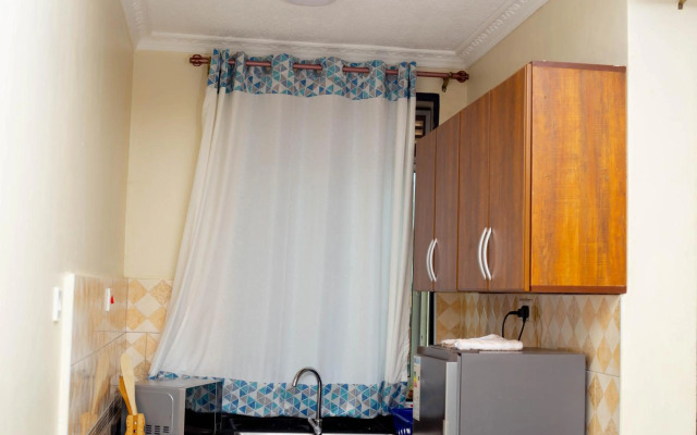 Keisha Luxury Furnished Apartment Bukoto