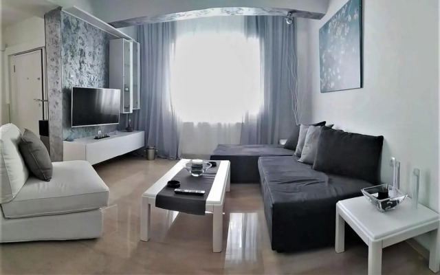 Super Nuova - Private Parking