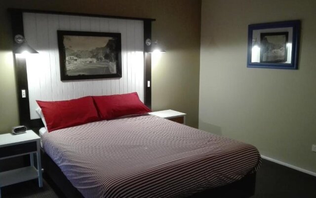 Benbullen Vacationer's Retreat