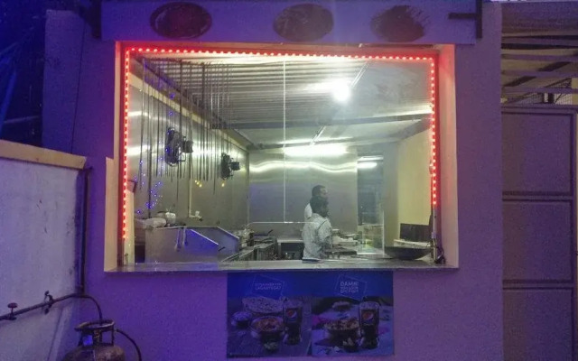 Hotel Venus Comforts by OYO Rooms