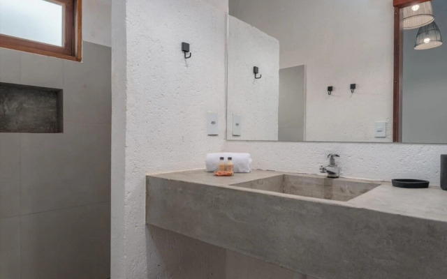 Linda Casa nos Altos da Praia do Marceneiro