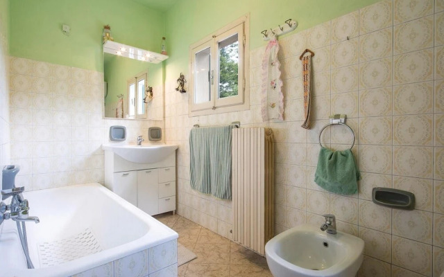 Amazing Home in Astracaccio LU With 2 Bedrooms