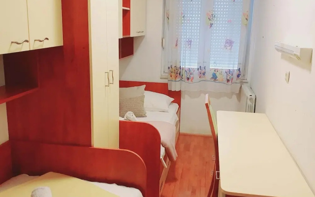 Lilly - spacious 3 bedroom apartment