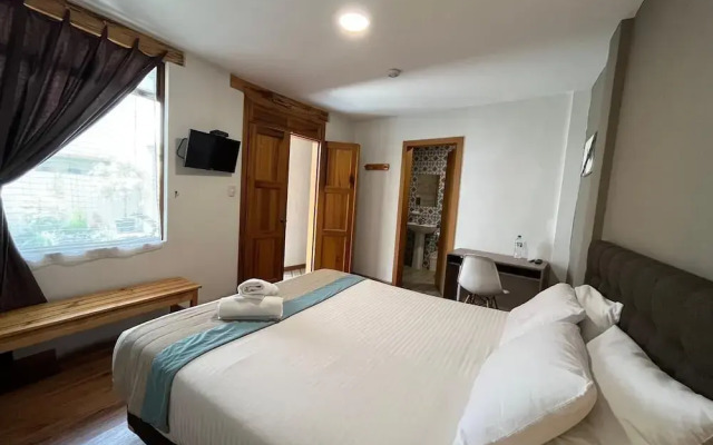 San Rocke House Hotel