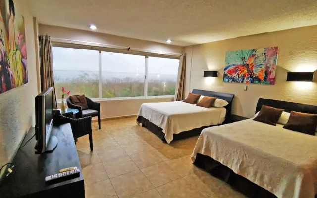 Cozy Studio In Beachfront Condominium