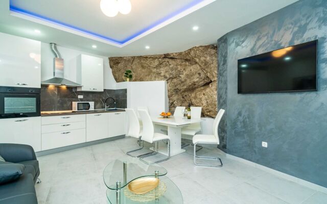 Hidden Gem Apartment