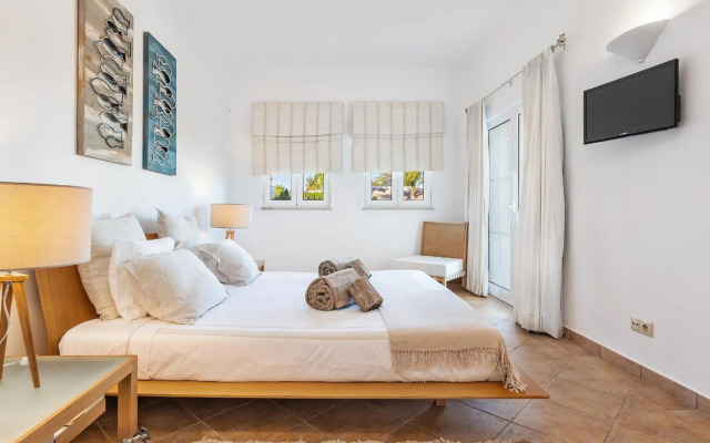 Villa Dome by OCvillas