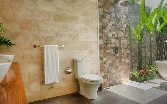 Anusara Luxury Villas - Adults Only