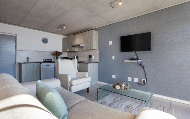 Key West 417 by CTHA